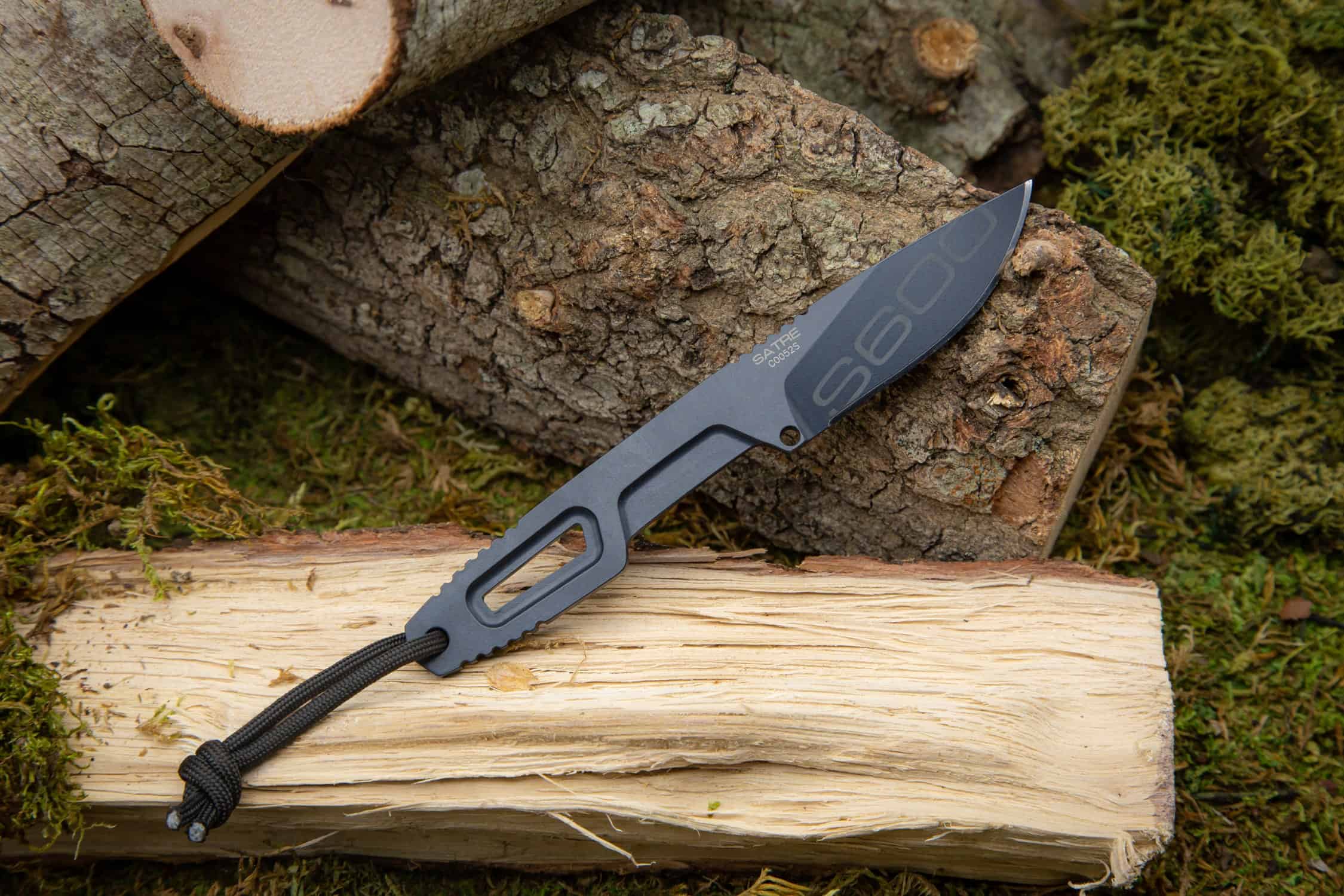 BUSHCRAFT/SURVIVAL KNIVES