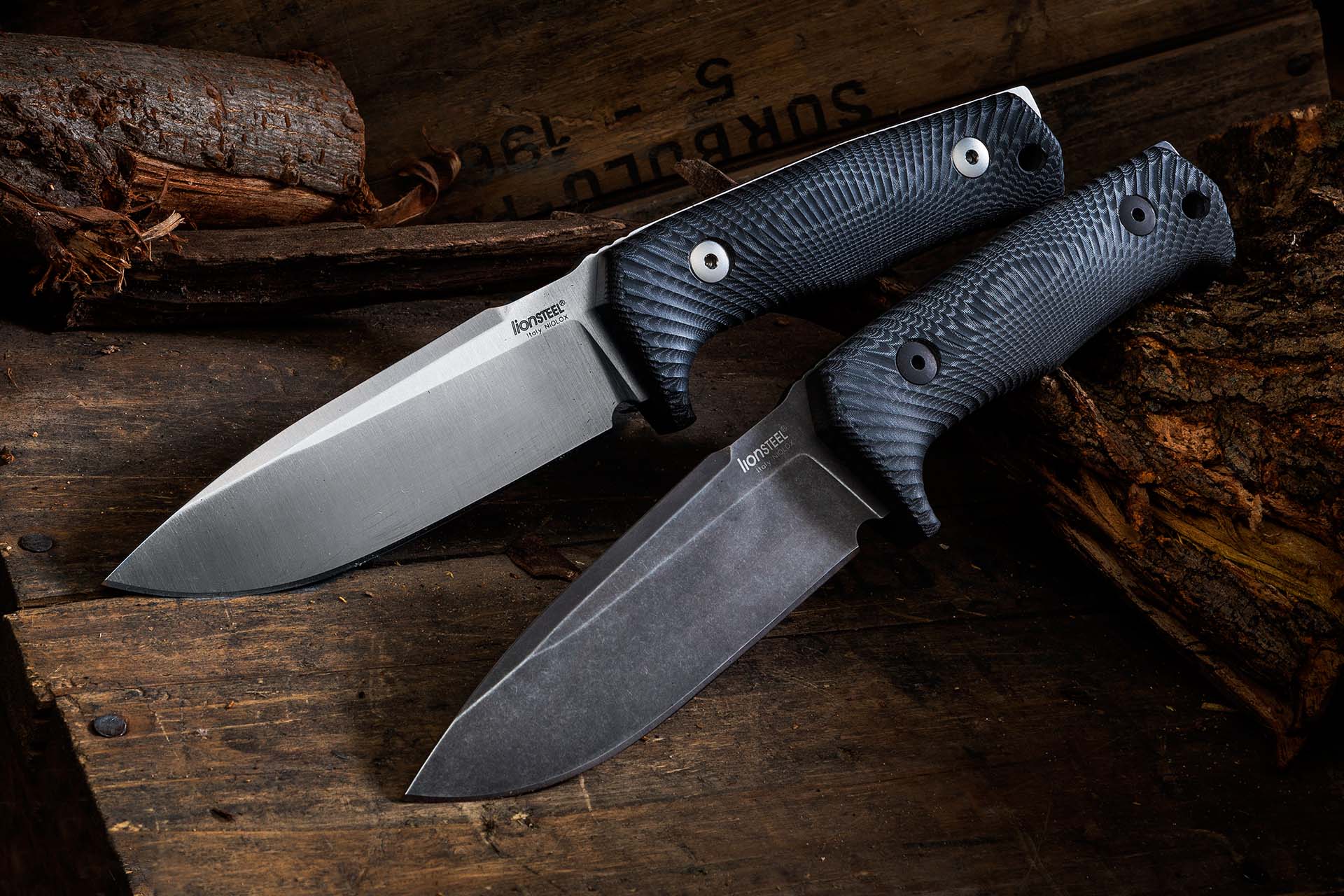 T5: fixed blade tactical knife - Black micarta, satin-finished blade